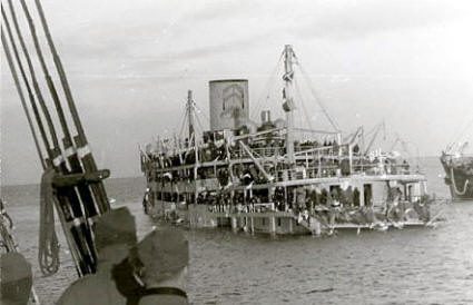 Truppentransporter Josif Stalin auf der Corbetha-Sperre gesunken